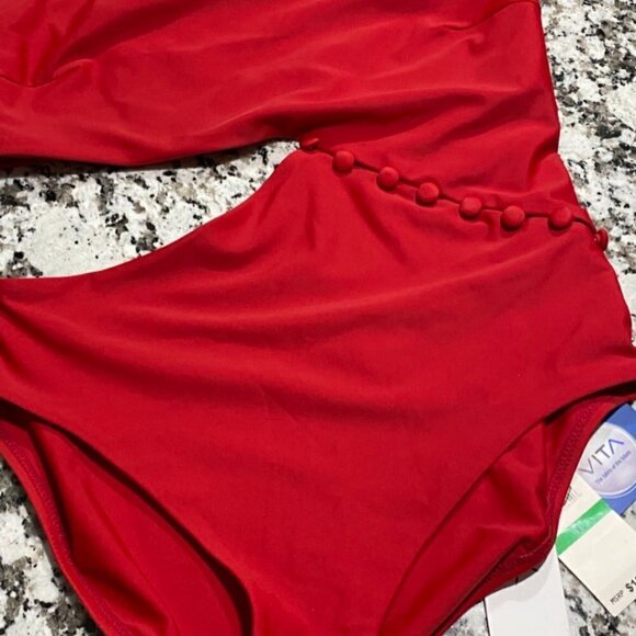 Red Carter Swimsuit Size L - Picture 3 of 7